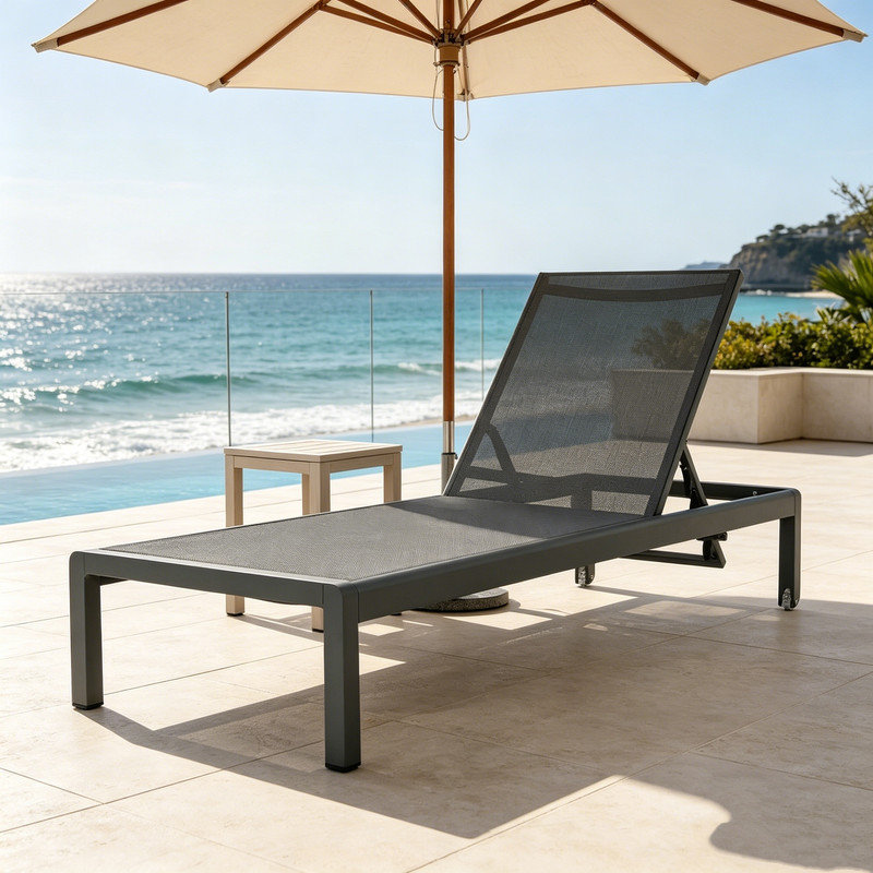 Méridienne d'extérieur en filet pour utilisation en bord de piscine, au bord de la mer, sur le patio et dans la cour, salon inclinable multi-scène