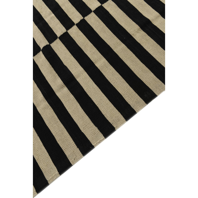 Tapis noir et blanc Orta