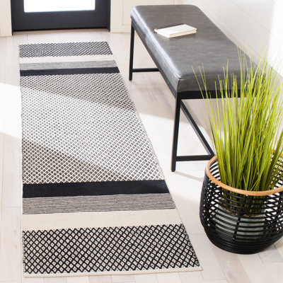 Amoy Flatweave Cotton Geometric Area Rug