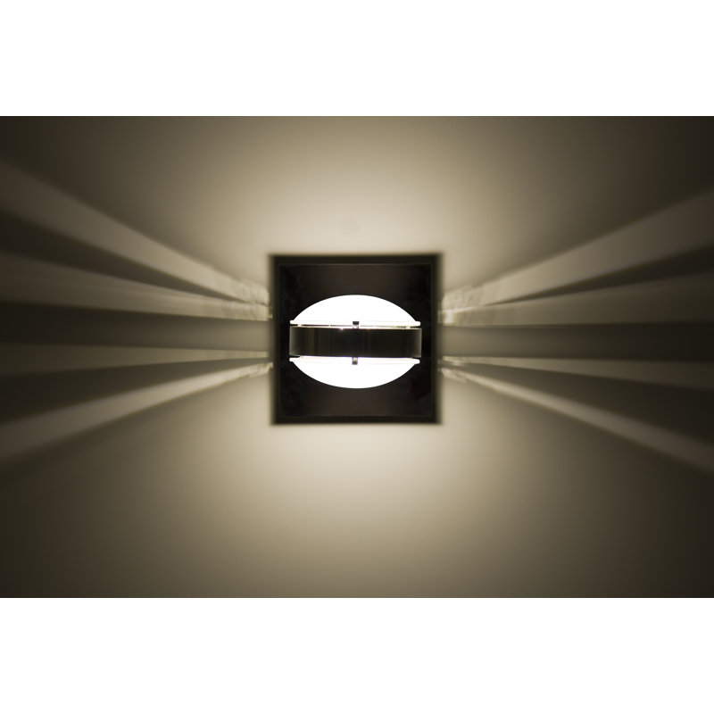 Optos Wall Light, Chrome, Frost