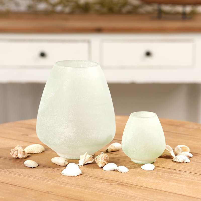 Vase en verre vert