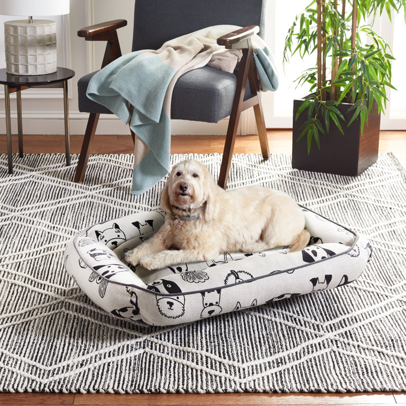 Cotton Pet Bed, Large (28" W x 24" D x 8" H)