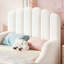 Lit de sol double Teddy, recouvert de tissu, cadre de lit pour enfant bas avec tête de lit festonnée. Blanc-1619029238