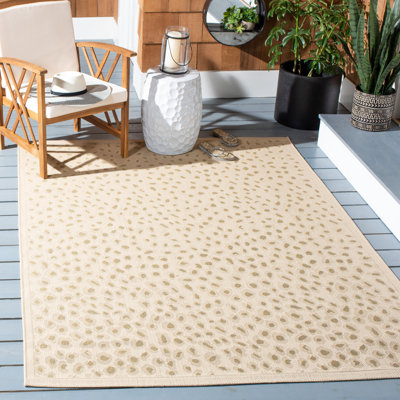 Tapis intérieur / extérieur tissé à la machine Hughie 