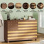 Buffet de 55 pouces pour la cuisine et le salon, conception à la main, 2 tiroirs, 3 portes, tablette réglable, fonction café, protection contre les pointes, poids de 200 livres, barre de rangement brune et jaune, détails,