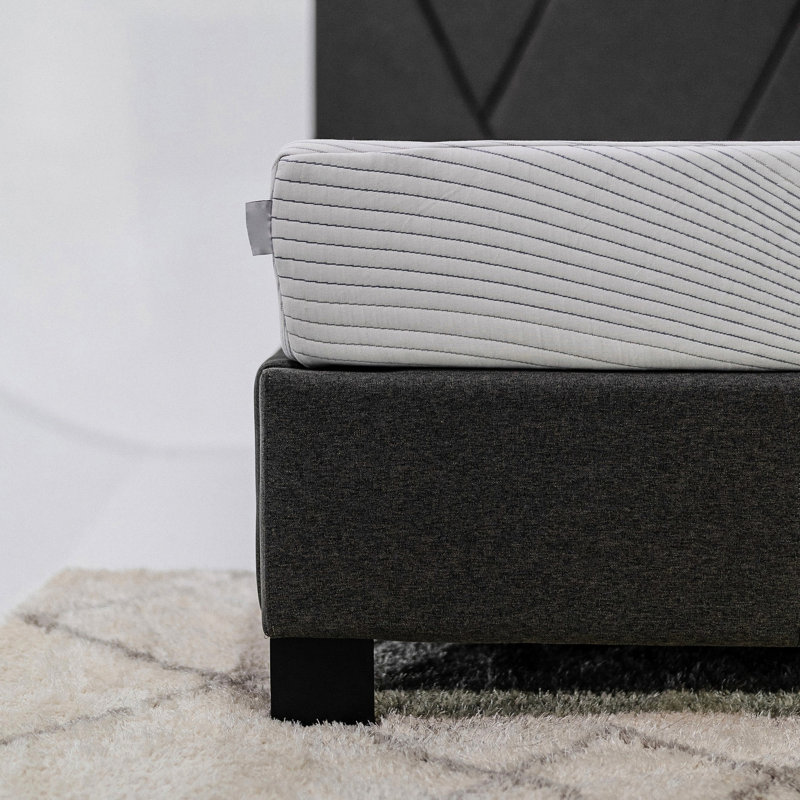 Très grand matelas de 8 pouces - avec mousse de cuivre rafraîchissante pour une housse respirante réparatrice de nuit et un soutien élevé