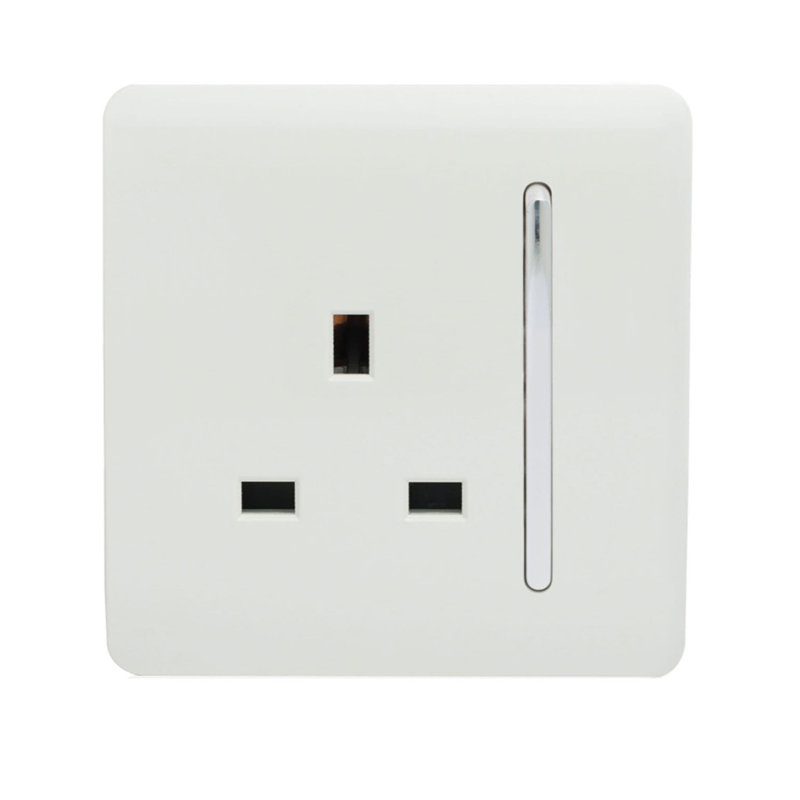 Trendi Switch 1 Gang 13 Amp Switched Plug Socket, White