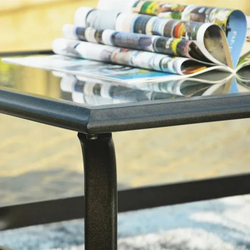 Table d'appoint carrée en osier avec plateau en verre trempé, table d'appoint en rotin pour terrasse