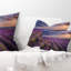Terrain lavande foncé avec coussin lombaire nuageux