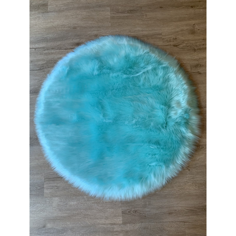 Mar Vista Faux Sheepskin Indoor Rug, Round 2'6"