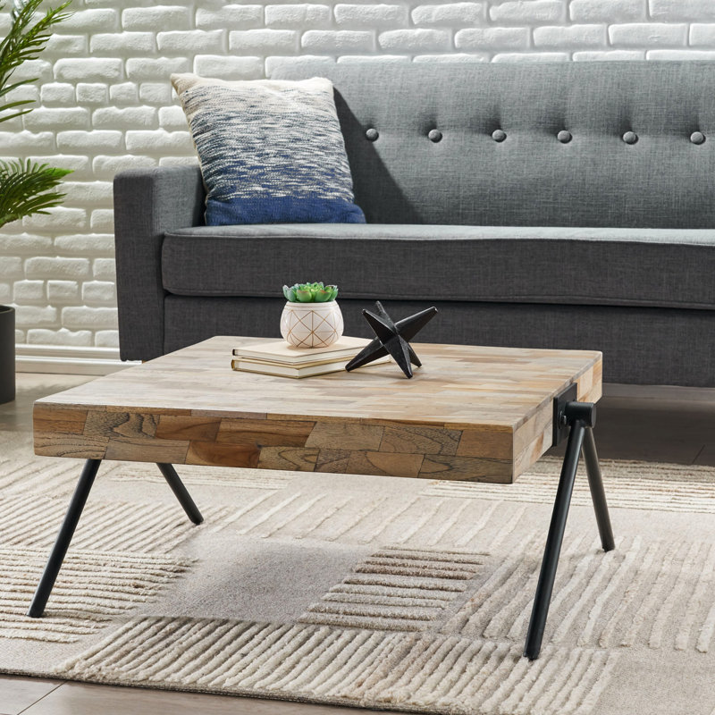 Table basse en bois de manguier, gris - Design industriel avec métal et bois robuste, largeur de produit de 27,34 po, matériaux de fabrication experte de 13,94 po, profondeur de paquet de 30,5 po