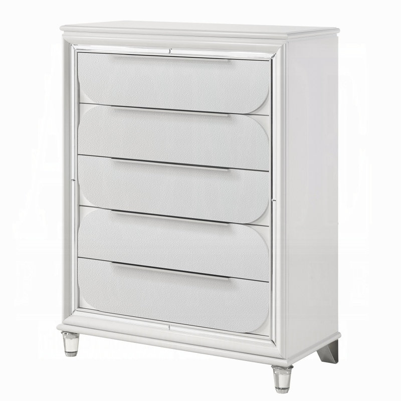 Tarian Chest
