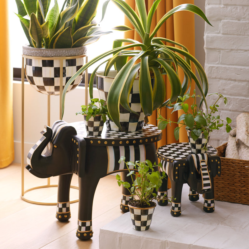 Courtly Check Herb Pots