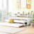 Blanc est en rupture de stock sélectionné