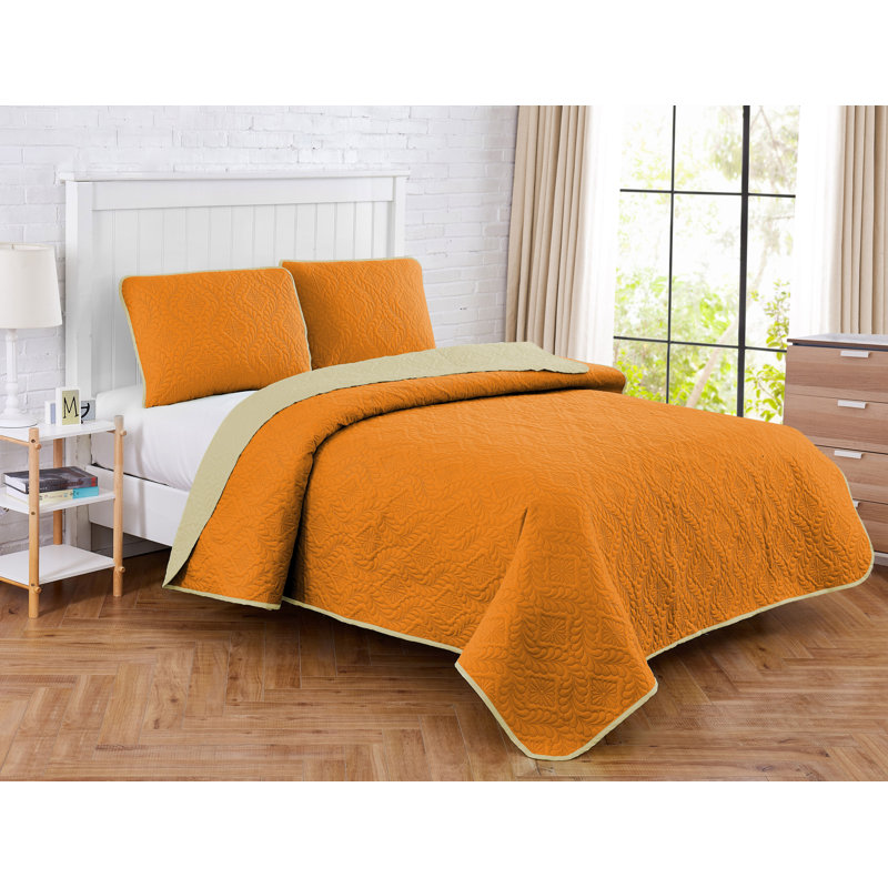 Kiran Polyester Quilt, Orange, Full Quilt + 2 Shams