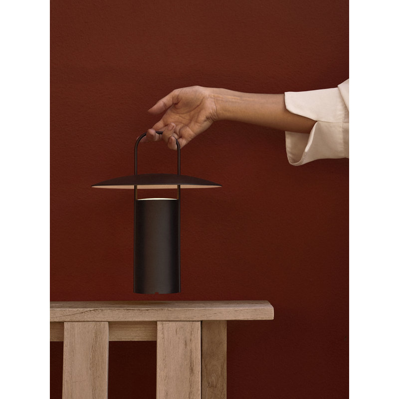 Ray LED Table Lamp, Black