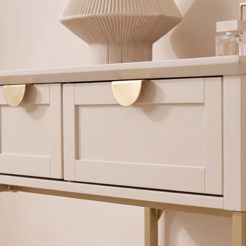 Dressing Table with drawers