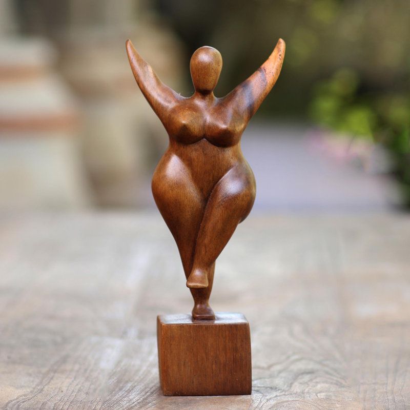 People Wood Garden Statue