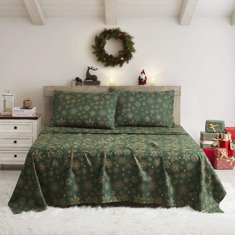 Printed Holiday 4Pc Sheet Sets, Easy Care, Soft & Wrinkle-Resistant Holiday Bedding - Snowflakes, Full