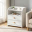 Table de chevet blanche à 2 tiroirs avec compartiment de rangement ouvert, poignées décoratives en bois, table d'appoint multifonctionnelle pour chambre et petits espaces