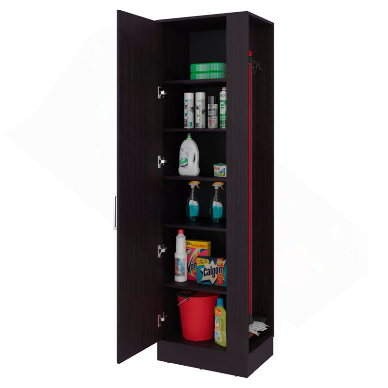 Armoire de rangement utilitaire Fairfield avec tablette à 6 niveaux et porte-balais