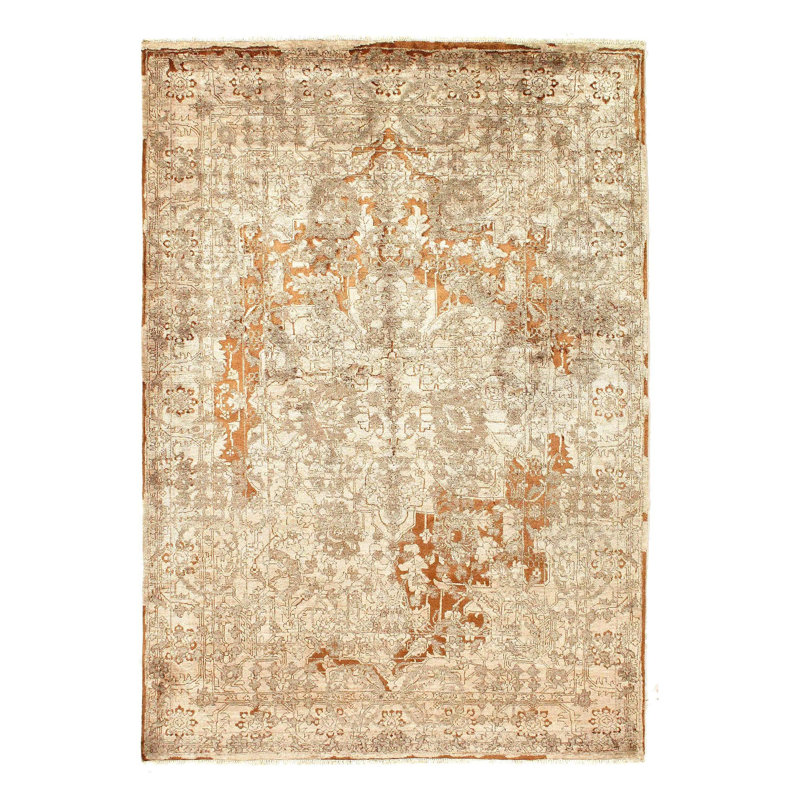Floral Area Rug in Gray