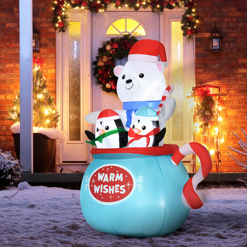 Décoration de Noël gonflable d'extérieur de 5 pi avec un ours polaire et des pingouins dans la coupe