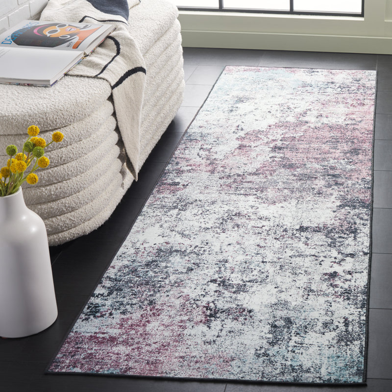 Tapis Malibu 943 en prune / noir, Tapis de couloir 2 pi 6 po x 8 pi