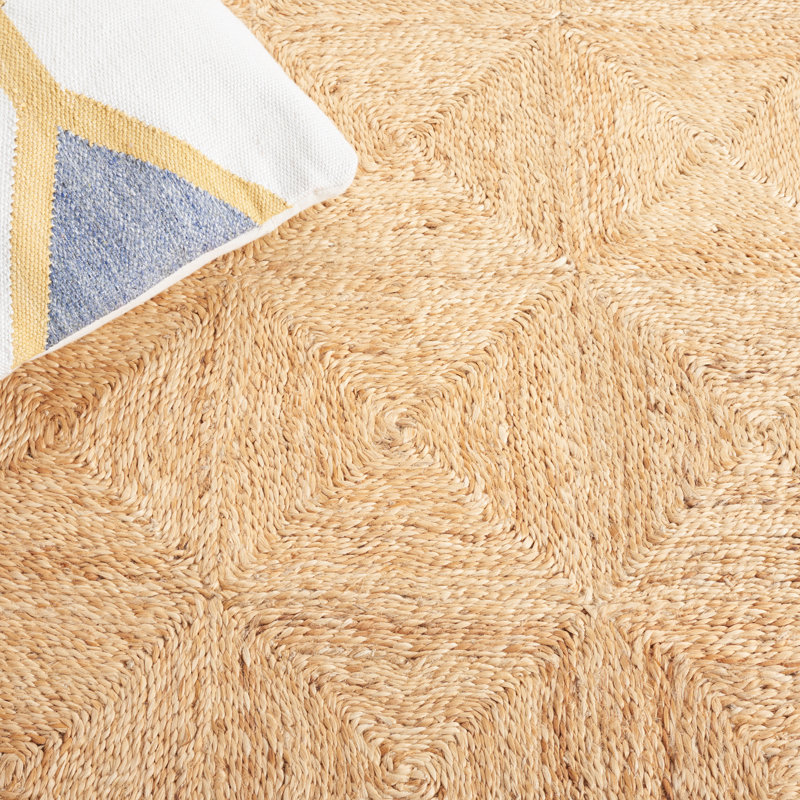 Chrissey Natural Fiber Hand Loomed Jute Pile Geometric Rug, Rectangle 2' x 3'