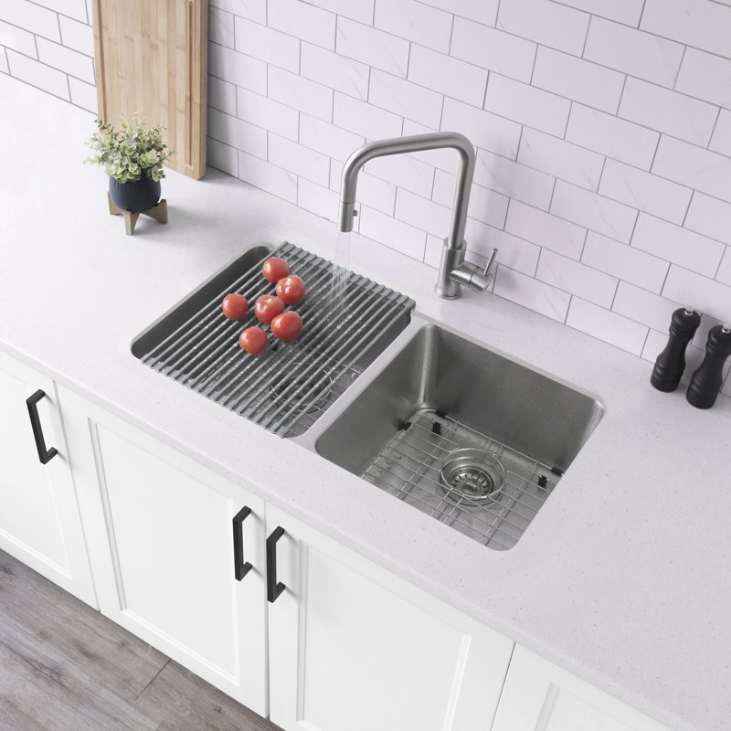 Évier de cuisine à double cuve encastrable ou encastré en acier inoxydable AZUNI Veneti 32 po avec grille, crépine et support de séchage, C233