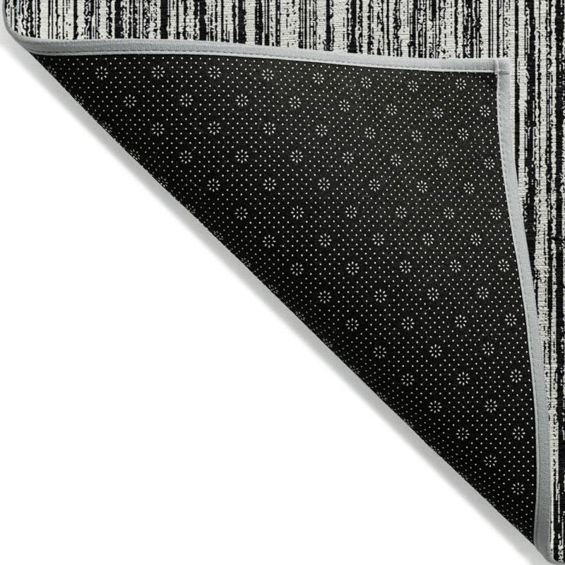 Tapis extérieur lavable rayé noir et ivoire 5 pi x 8 pi