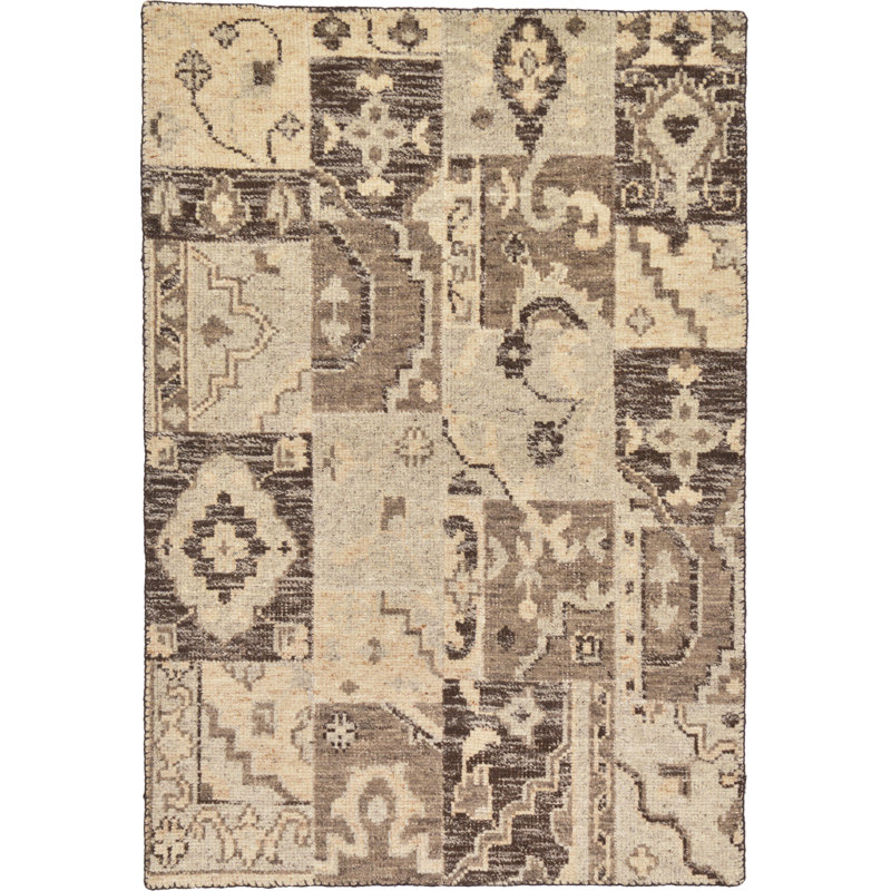Tapis beige à la main 9 po x 5 pi 9 po one-of-kind noué la Ossett