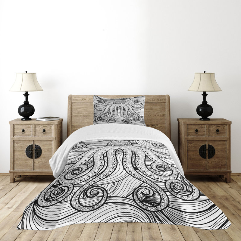 Twin White Quilted Bedspread Set with Mandala Design