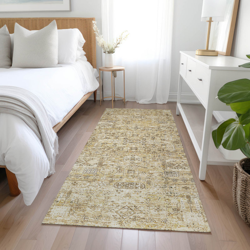Everlee Southwestern Indoor / Outdoor Rug, Runner 2'3" x 7'6"