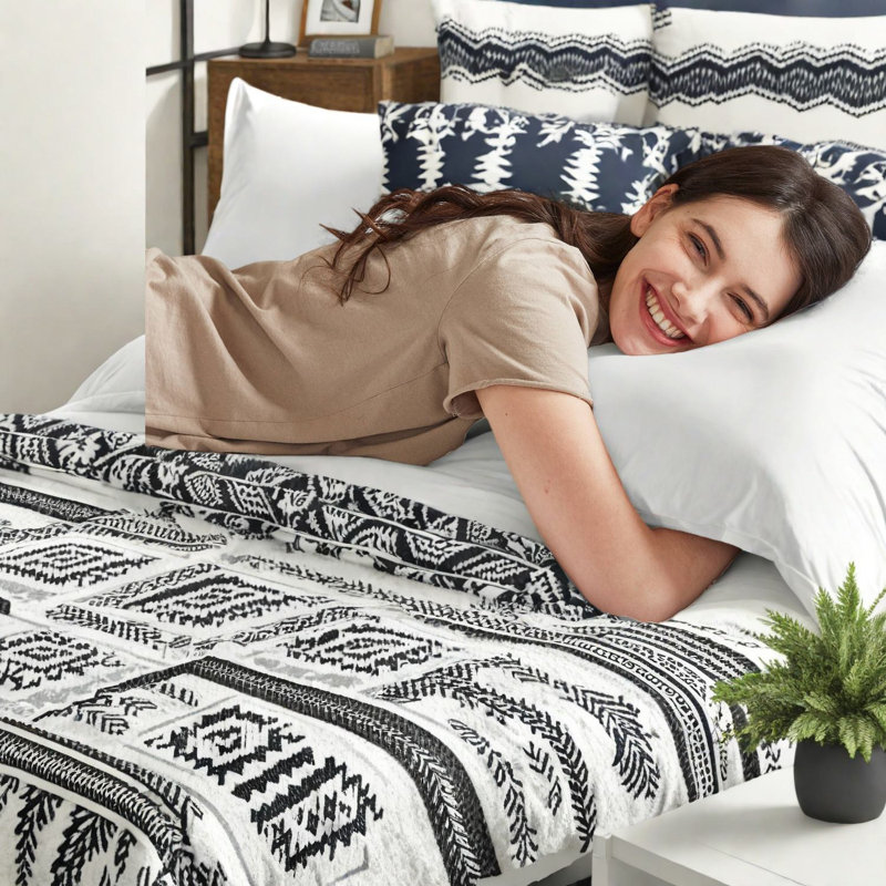 Ensemble de literie 3 pièces confortable en polyester durable à rayures modernes, idéal pour les chambres familiales