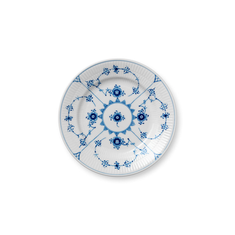 Royal Copenhagen Blue Fluted Plain 6.6929" Salad or Dessert Plate