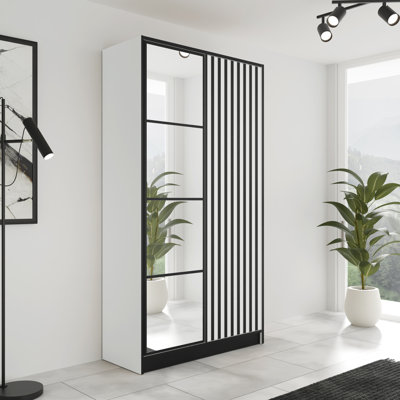 Laminate Wardrobe