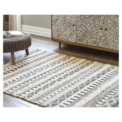 Watauga Wool Geometric Indoor Rug