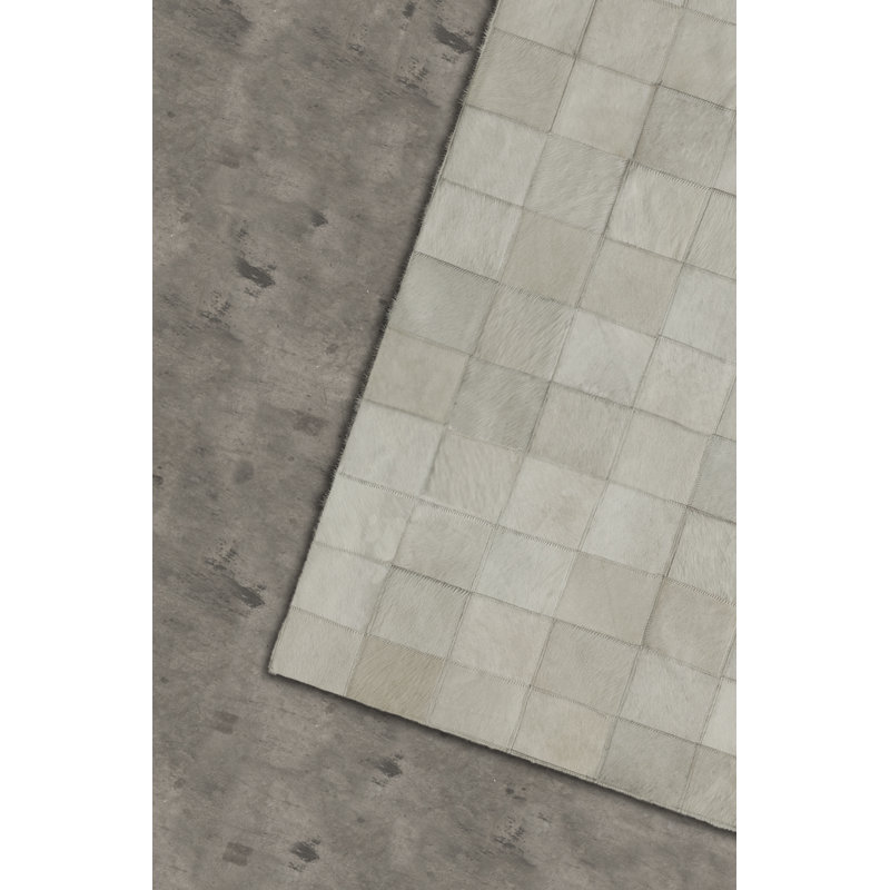 Tapis gris imitation peau de mouton Aayush