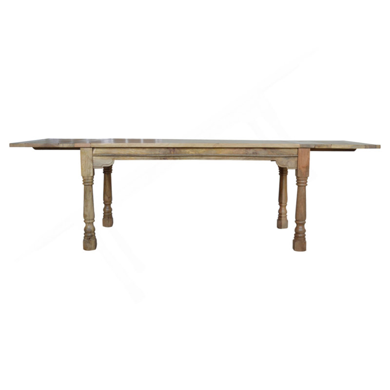 Table de salle à manger en bois