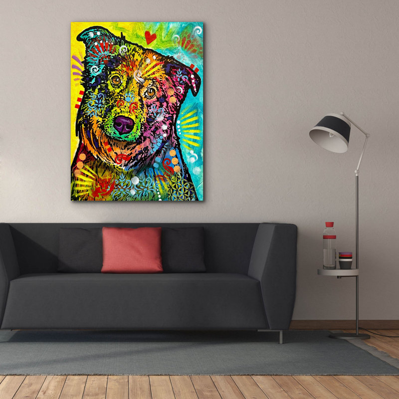 «You Need More Kisses» par Dean Russo, art mural sur toile, H 54 po x l 40 po x P 1,5 po