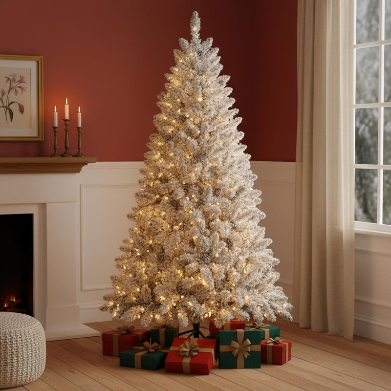 Sapin de Noël enneigé 7 pi