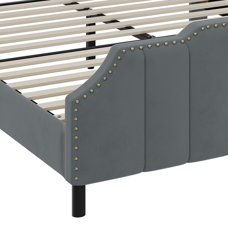Denysse Upholstered Scalloped Bed, Queen