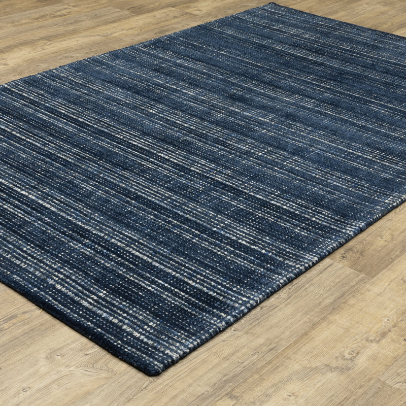 Tapis touffeté à rayures bleu marine et bleu en laine et viscose Shafia, Rectangle 10 pi x 13 pi