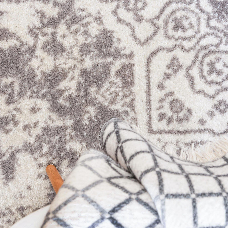 Tapis oriental blanc Mirielle, Rectangle 7 pi 1 po x 10 pi