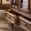 Buffet en bois massif brun et verre