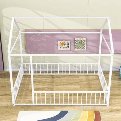 Structure de lit plateforme en métal avec clôture Airlia