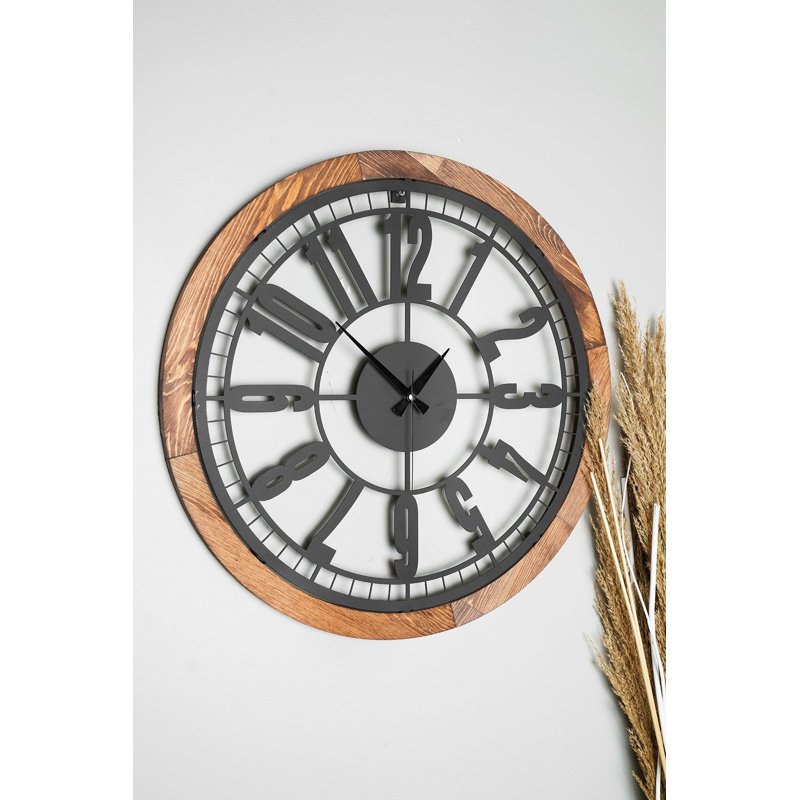 Amarmula Metal Wall Clock