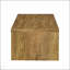 Table basse rectangulaire en bois d'ingénierie avec charme rustique et plateau spacieux, parfaite pour un décor campagnard ou moderne.