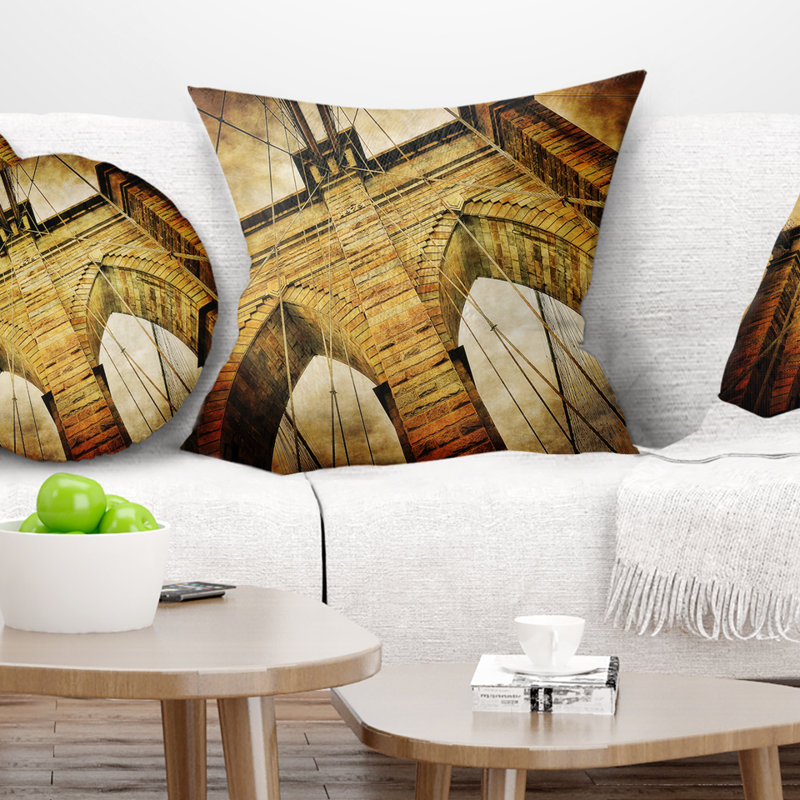 Coussin Vintage Brooklyn Bridge - Cityscape, 18 po x 18 po, Carré